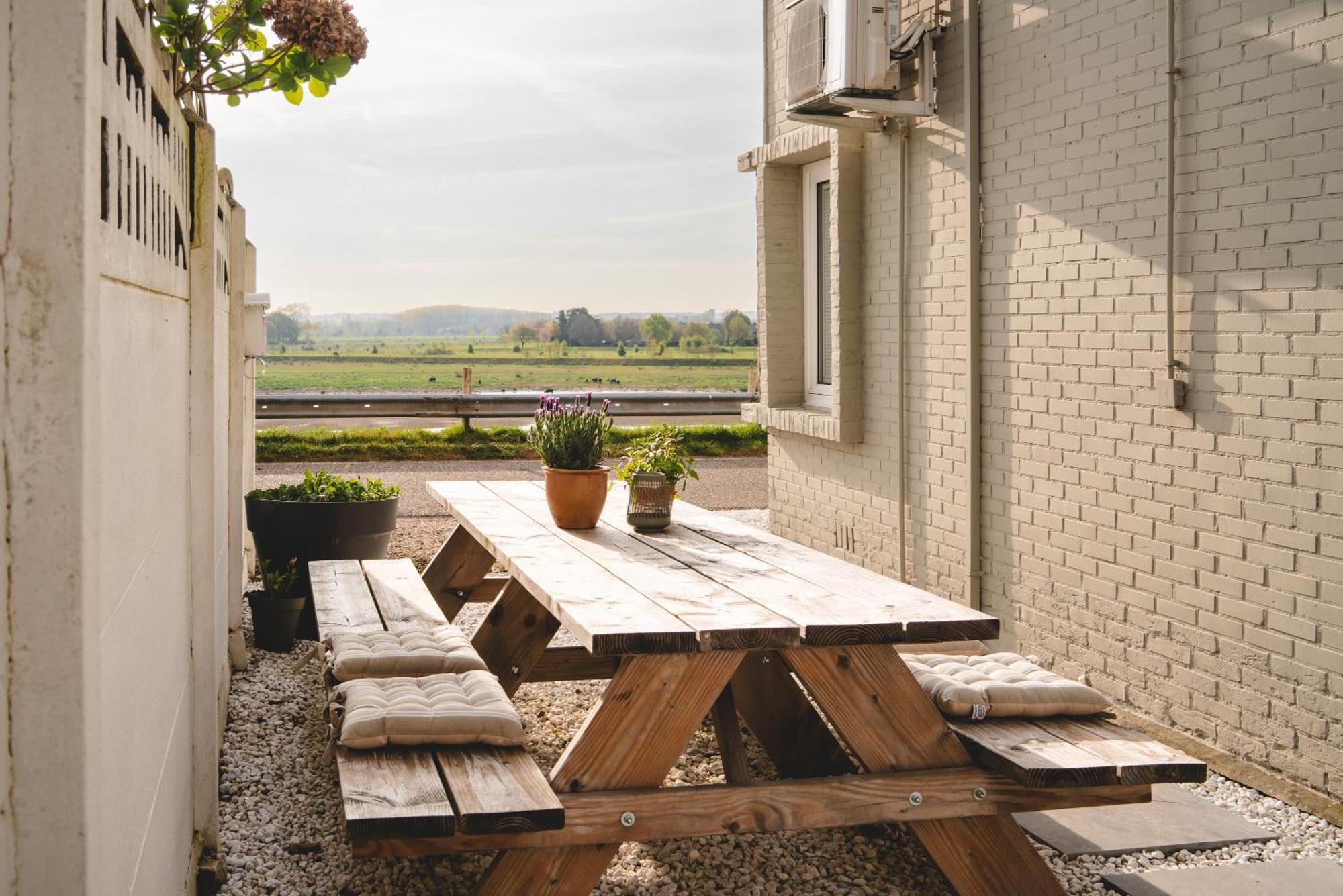 Maas Suites - The River House With Private Sauna Lanaken Zewnętrze zdjęcie